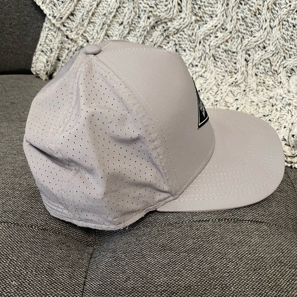 Huntington Surf Sport Snapback/Adjustable Hat - Picture 6 of 6